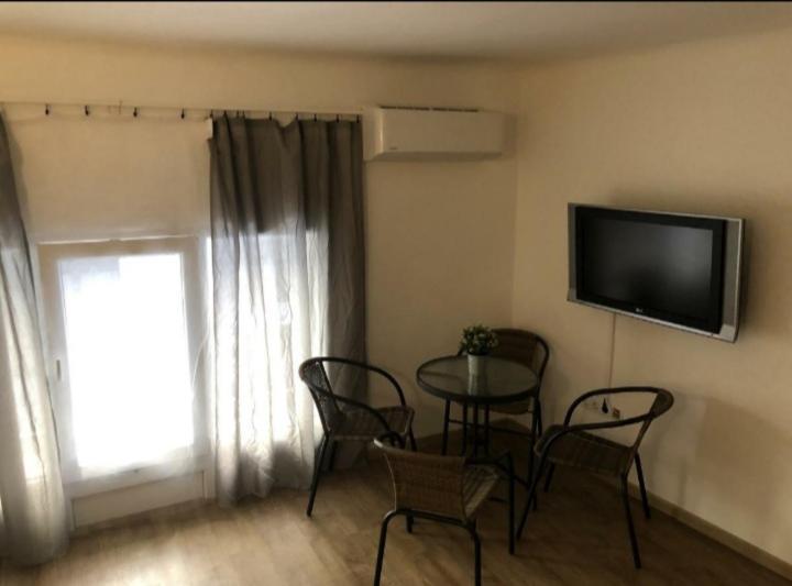 Apartman Vorosmarty Apartament Budapeszt Zewnętrze zdjęcie