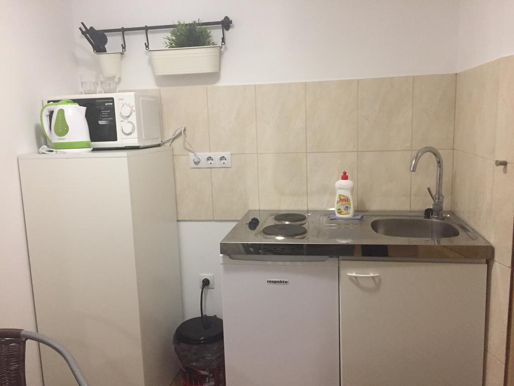 Apartman Vorosmarty Apartament Budapeszt Zewnętrze zdjęcie